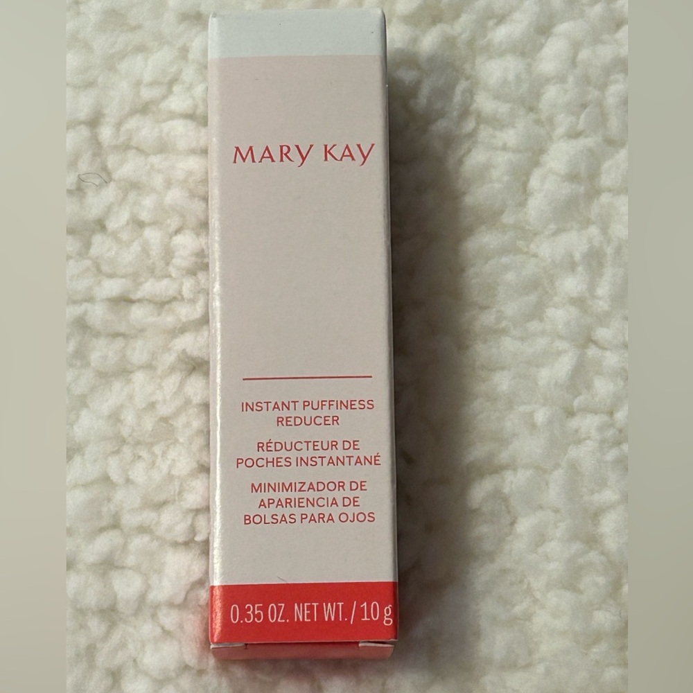 Mary Kay instant eye puffiness reducer full-size product